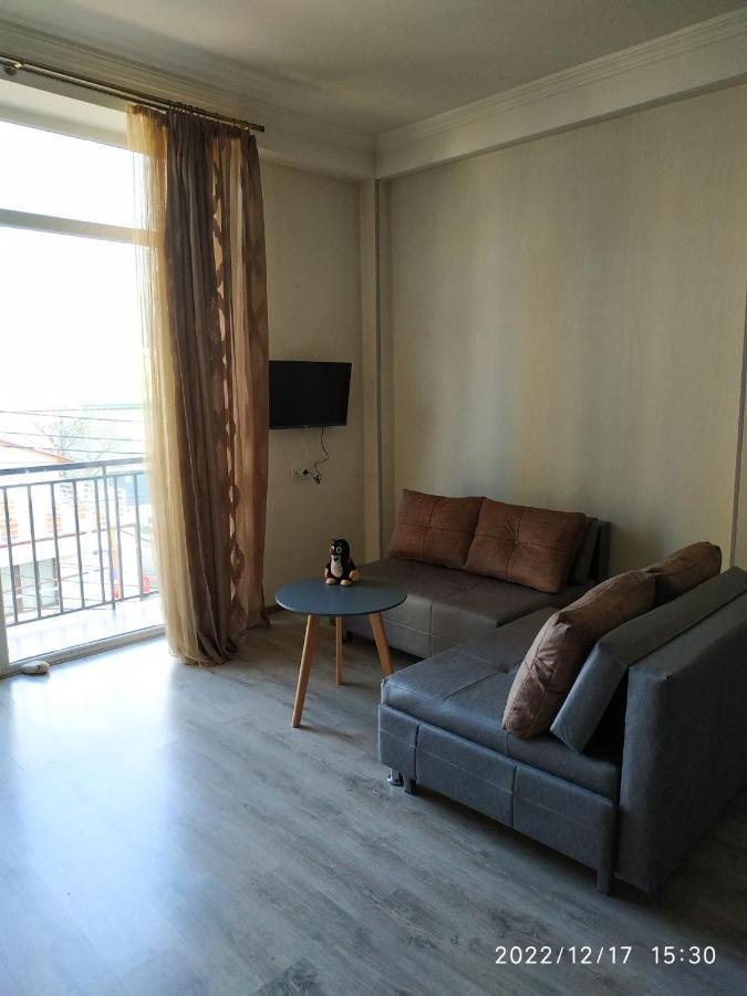 Apartment Sandra Tbiliszi Kültér fotó